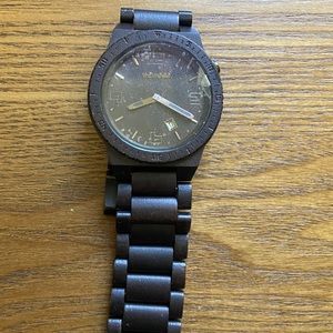 Weewood watch